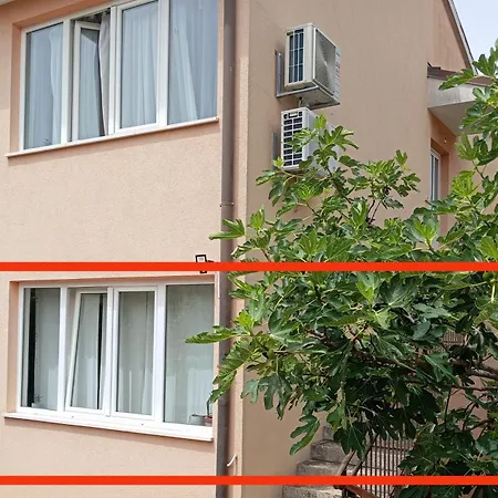 M&m ロヴィンスコ・セロ